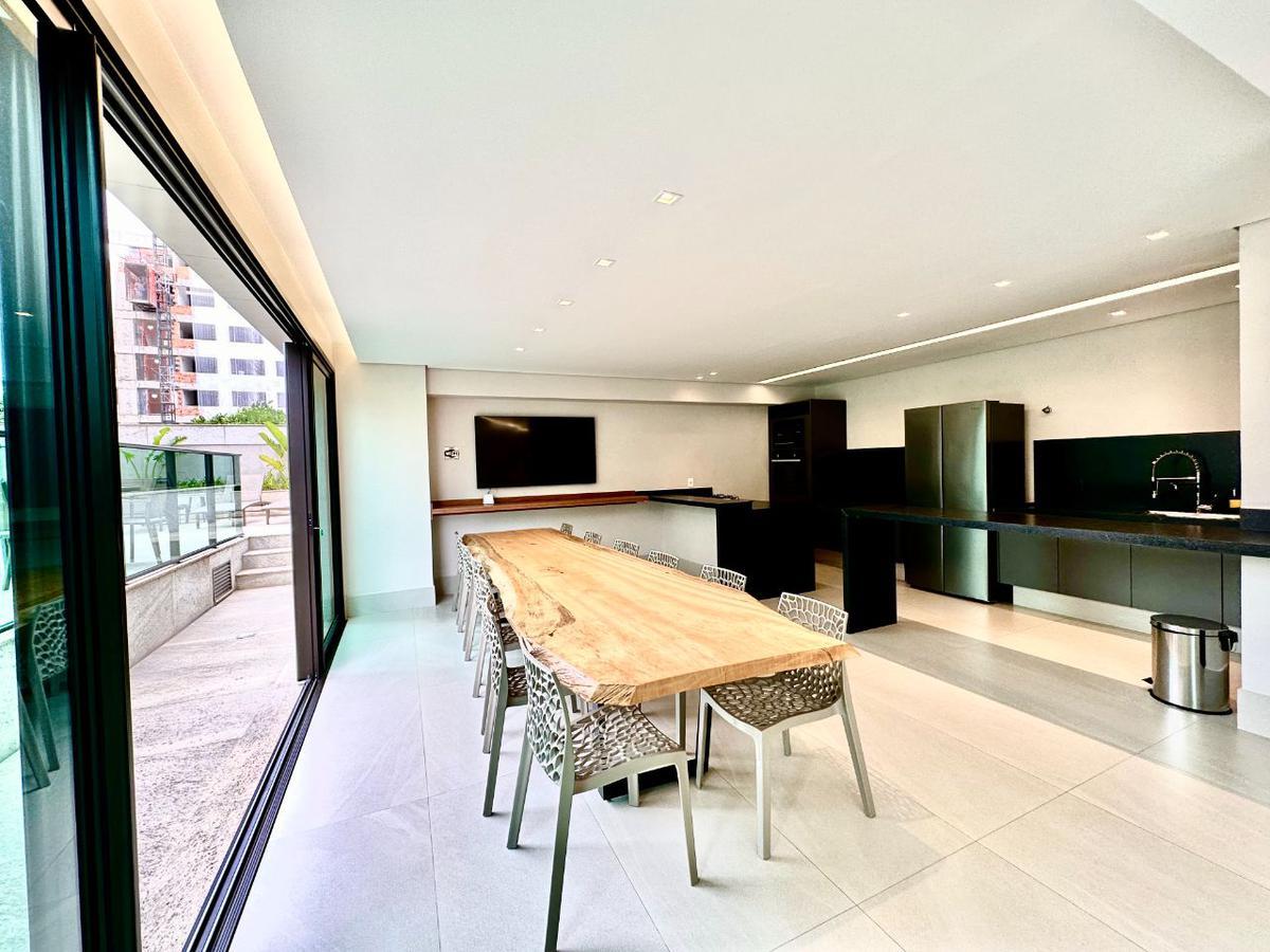 Apartamento, Serra, 4 Quartos, 4 Vagas, 2 Suítes