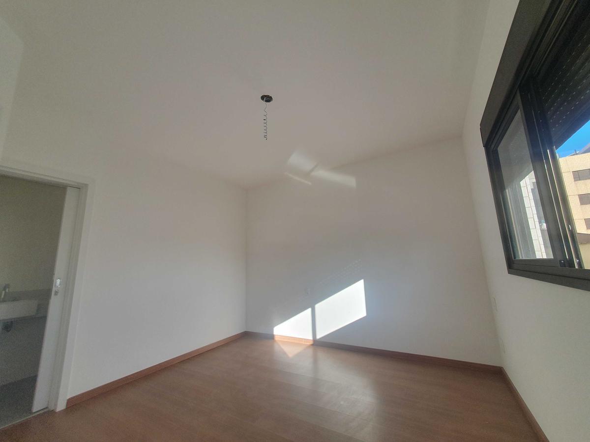 Apartamento, Prado, 3 Quartos, 2 Vagas, 1 Suíte