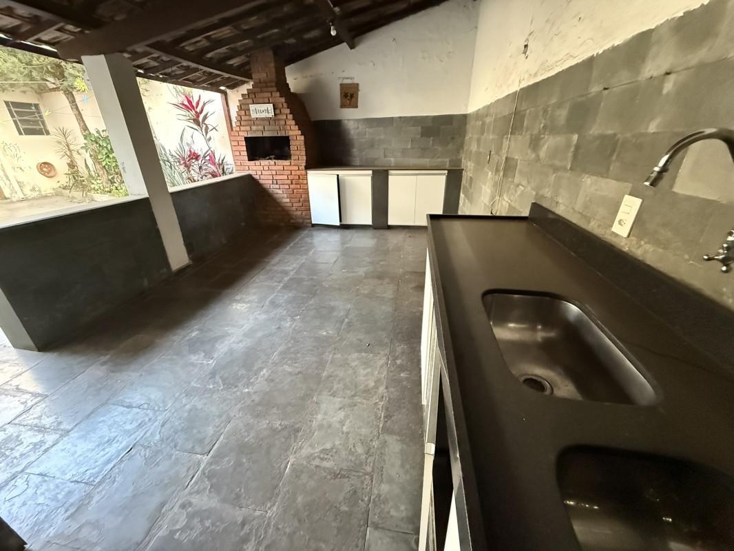 Casa, Filadélfia, 4 Quartos, 2 Vagas, 2 Suítes