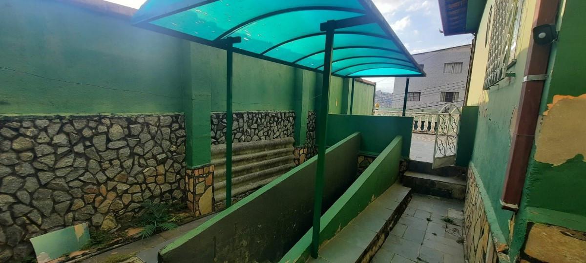 Casa, Cachoeirinha, 1 Quarto, 0 Vaga