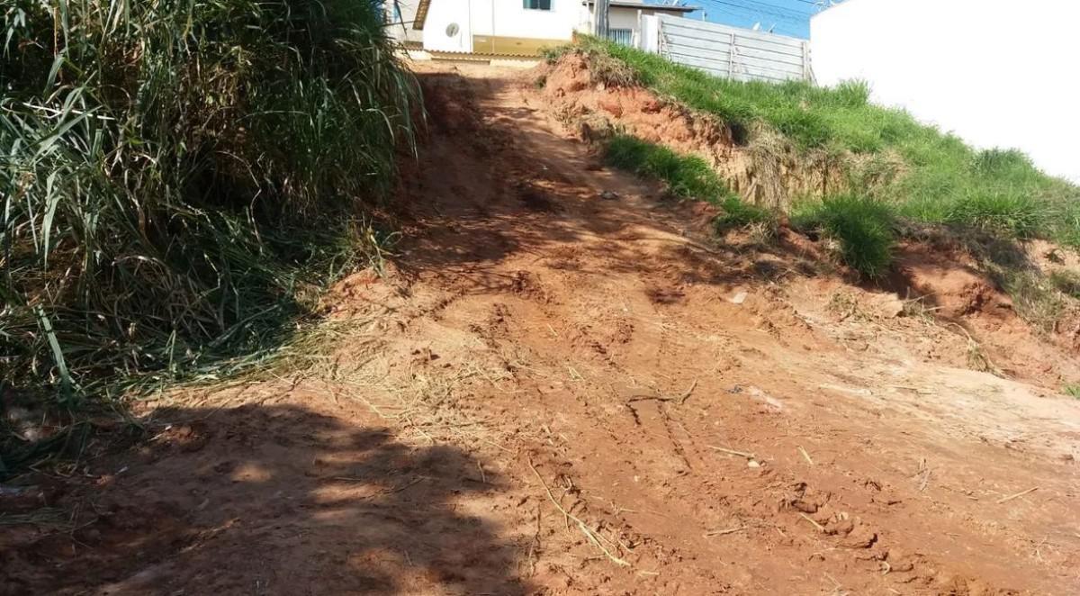 Lote, Conjunto Minascaixa, 0 Quarto, 0 Vaga