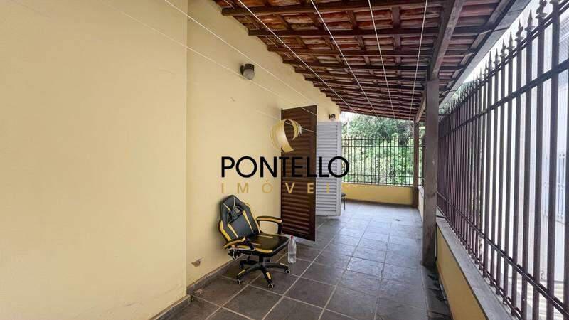 Casa, Santo Antônio, 8 Quartos, 3 Vagas, 2 Suítes