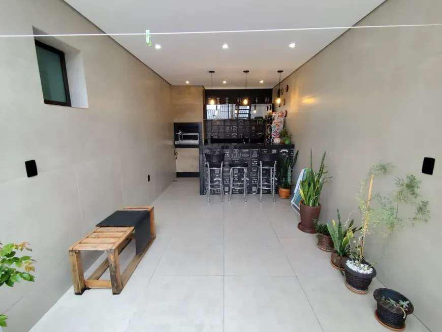 Casa, Trevo, 3 Quartos, 2 Vagas, 1 Suíte