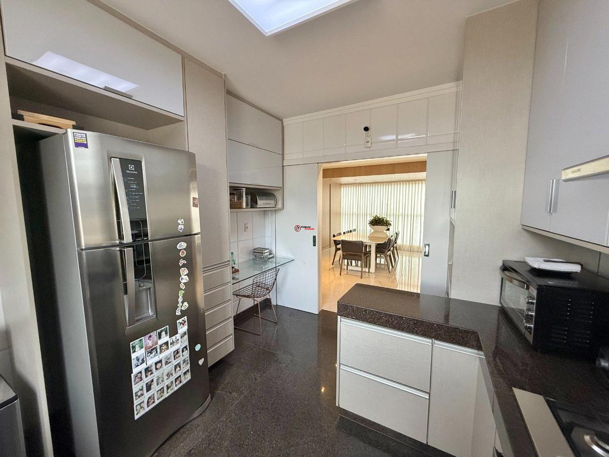 Apartamento, Pampulha, 3 Quartos, 4 Vagas, 3 Suítes
