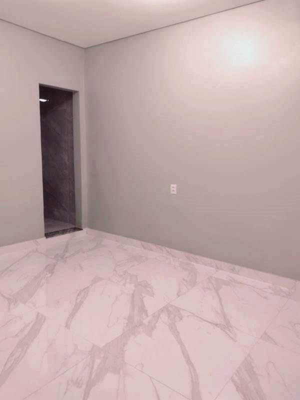 Casa, Capelinha, 1 Quarto, 2 Vagas, 1 Suíte