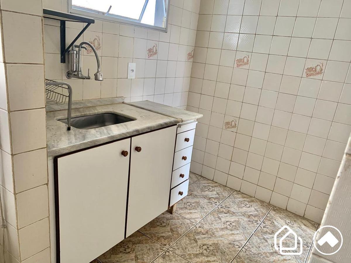 Apartamento, Estoril, 2 Quartos, 1 Vaga