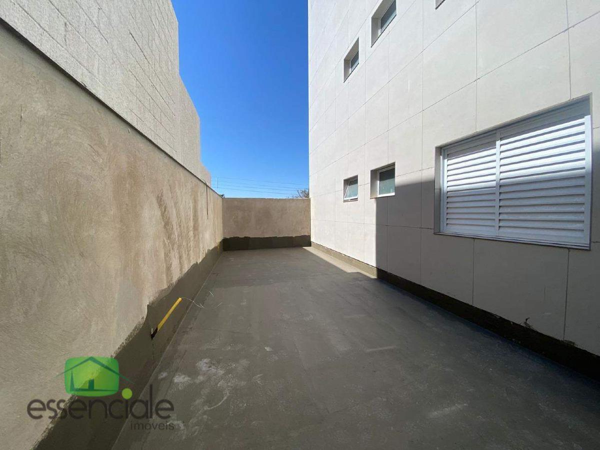 Apartamento, Centro, 2 Quartos, 2 Vagas, 1 Suíte