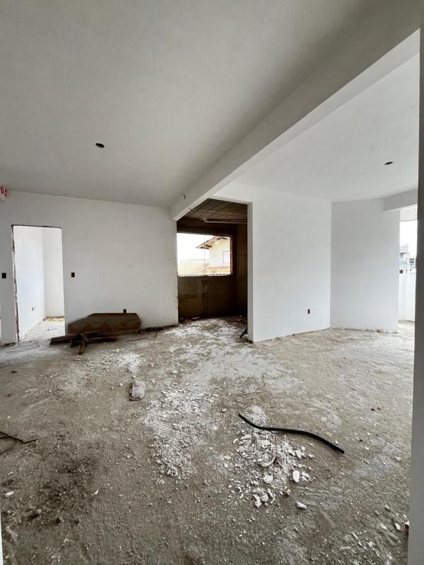 Cobertura, Inconfidentes, 3 Quartos, 2 Vagas, 1 Suíte