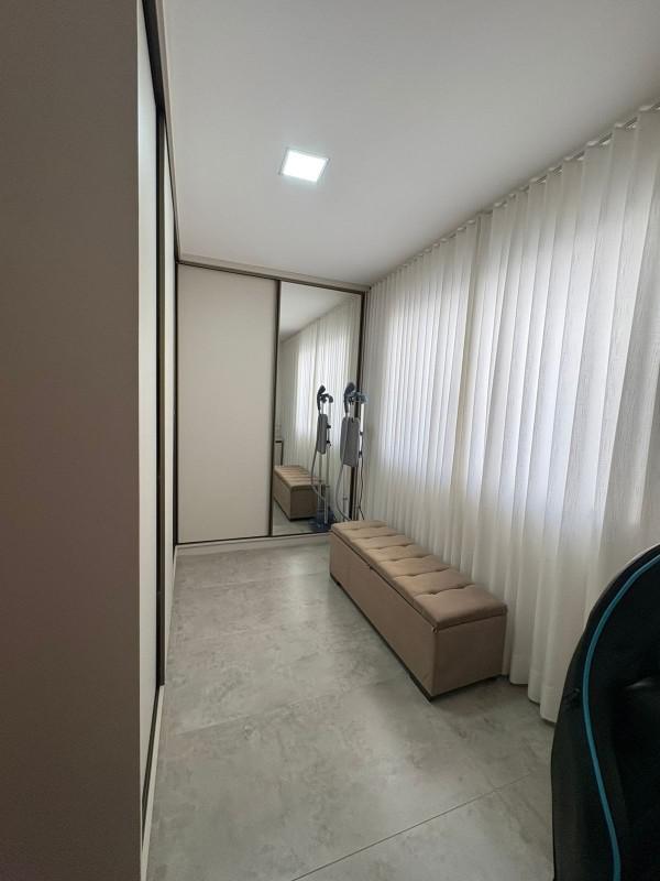 Casa, Masterville, 3 Quartos, 5 Vagas, 1 Suíte