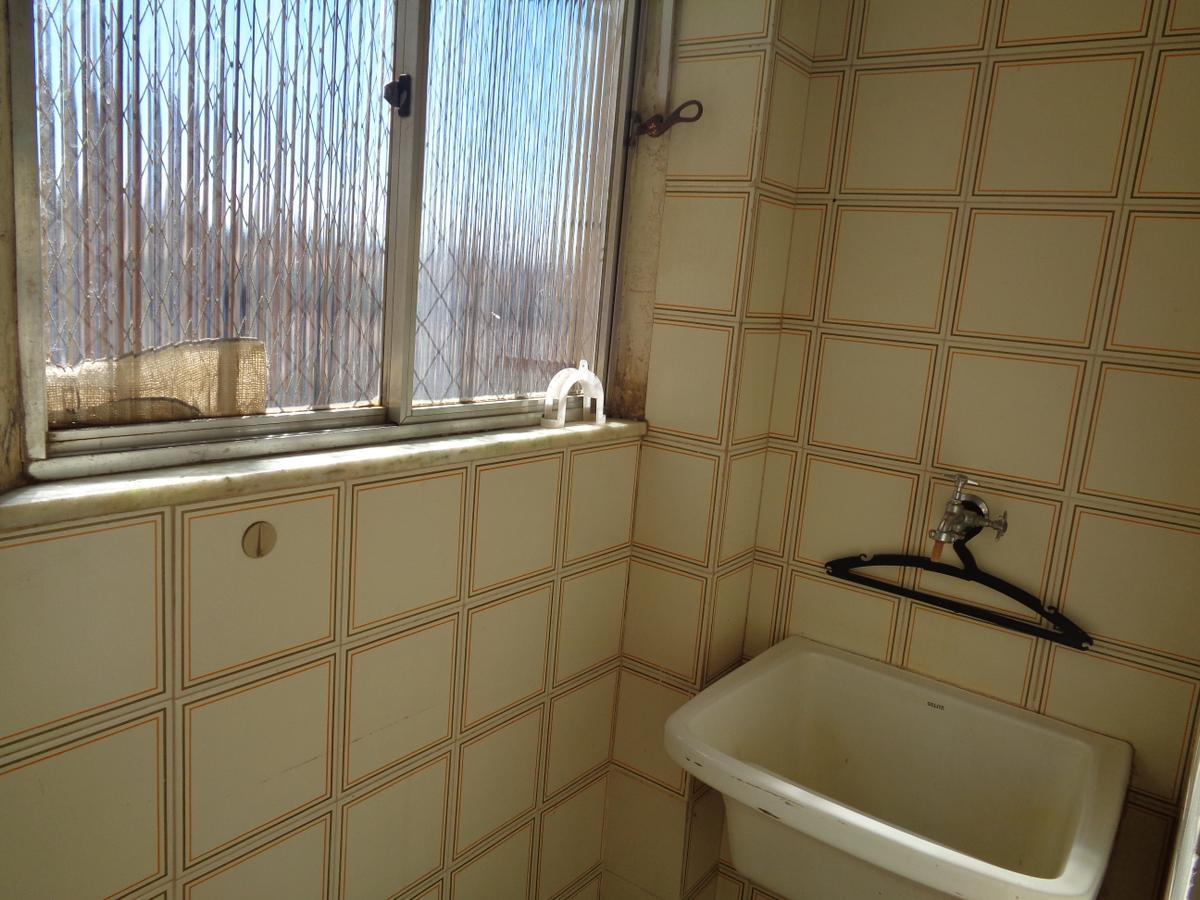Apartamento, Floresta, 2 Quartos, 1 Vaga