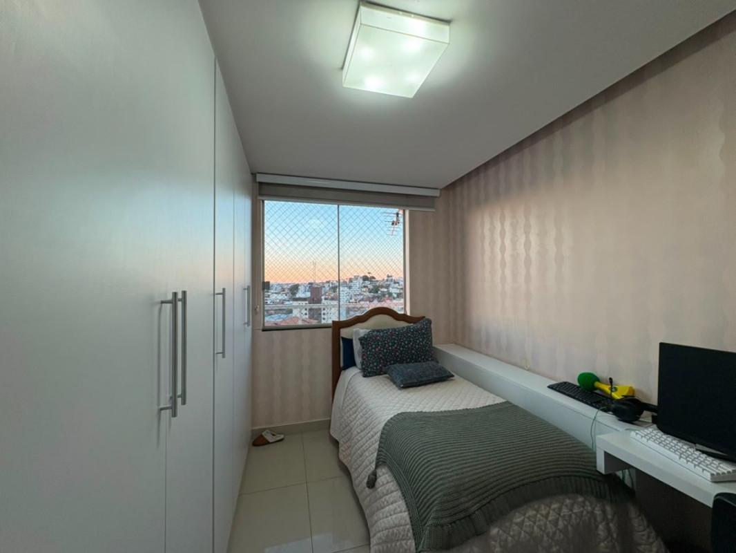 Cobertura, Jardim Riacho das Pedras, 3 Quartos, 2 Vagas, 1 Suíte