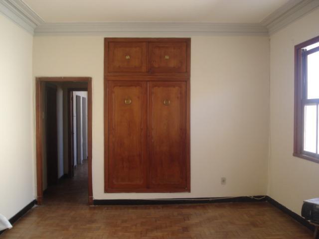 Casa, Colégio Batista, 6 Quartos, 2 Vagas, 2 Suítes