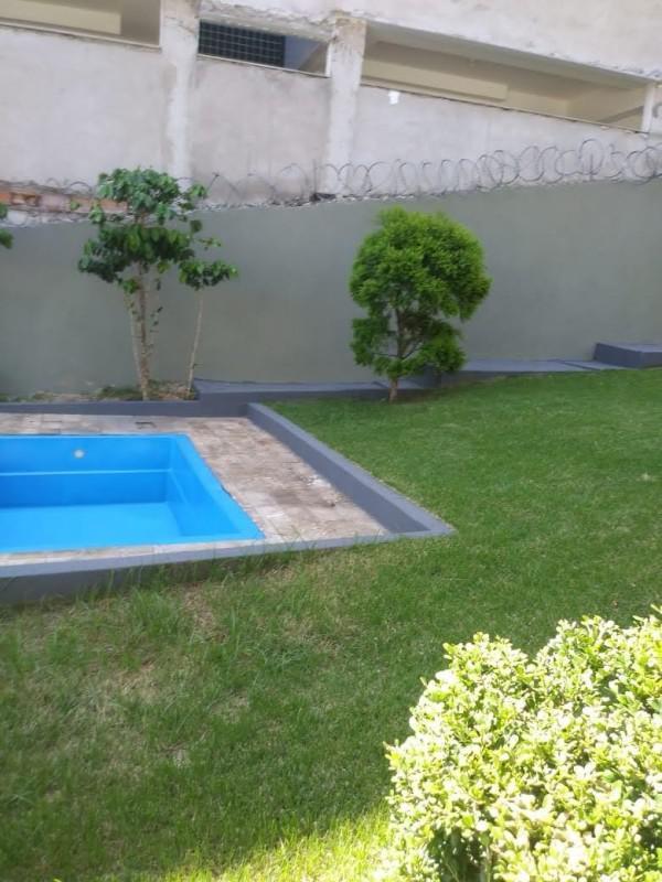 Casa, Cinquentenário, 2 Quartos, 8 Vagas