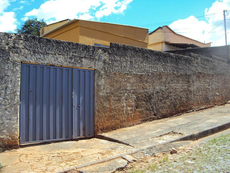 Lote, Jardim Guanabara, 2 Quartos, 3 Vagas
