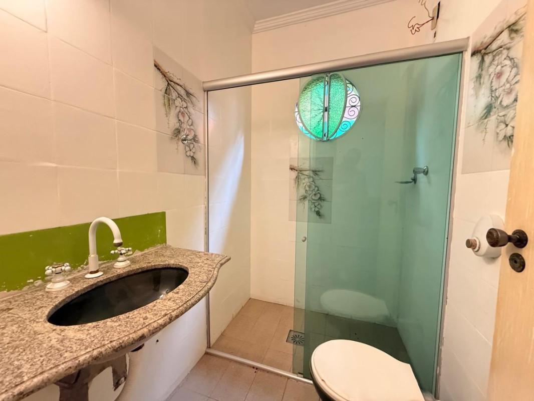 Casa, Sagrada Família, 3 Quartos, 3 Vagas, 2 Suítes