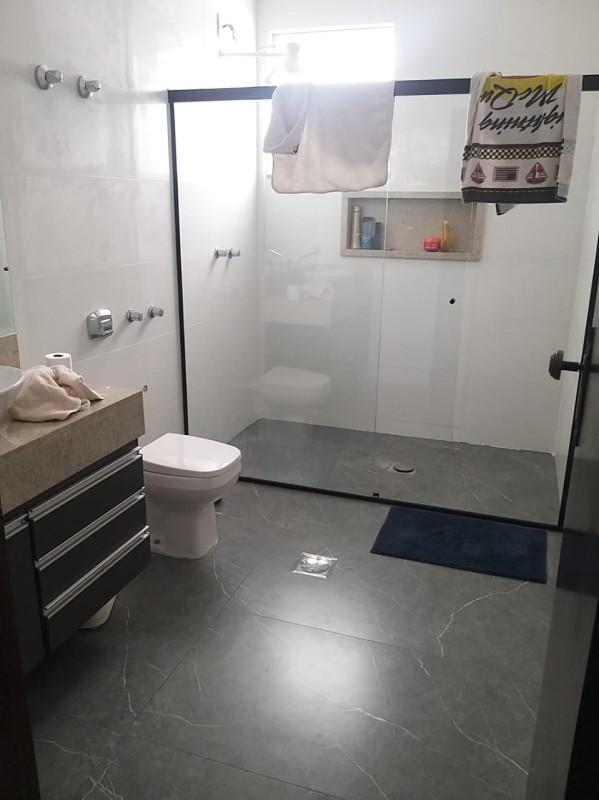 Casa, Serrano, 3 Quartos, 2 Vagas, 1 Suíte