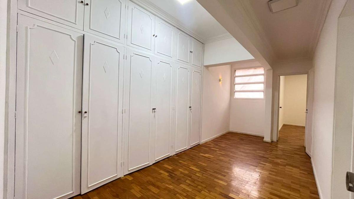 Apartamento, Centro, 4 Quartos, 2 Vagas, 1 Suíte