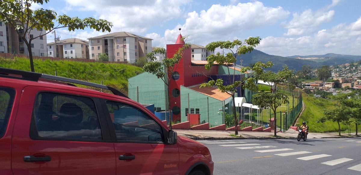 Apartamento, Paulo VI, 2 Quartos, 0 Vaga