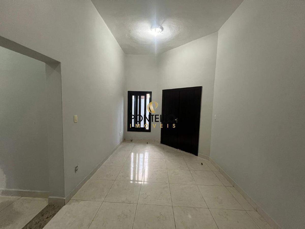 Casa, Iporanga, 2 Quartos, 4 Vagas