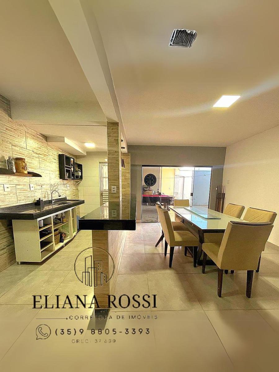 Casa, Vila Pinto, 3 Quartos, 4 Vagas, 1 Suíte