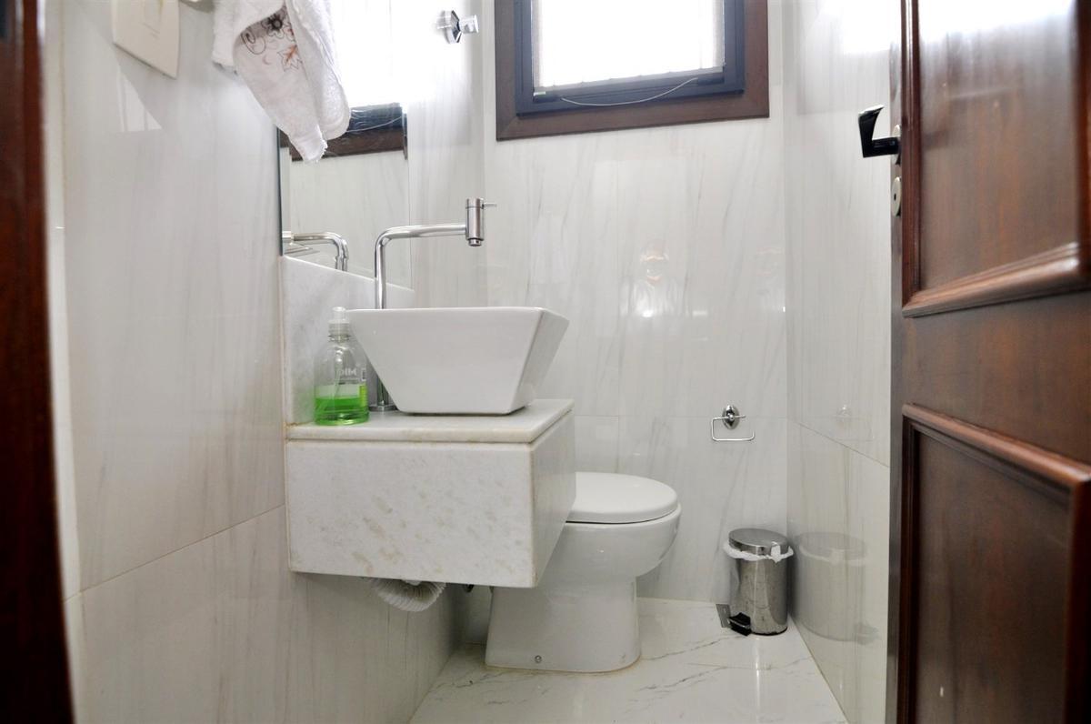 Casa, São Luiz (pampulha), 6 Quartos, 8 Vagas, 2 Suítes