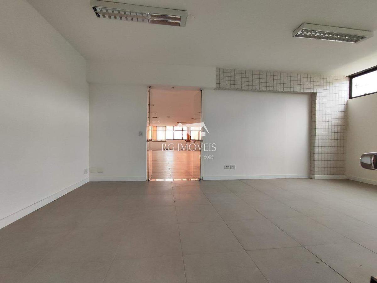 Andar, Estoril, 0 Quarto, 5 Vagas
