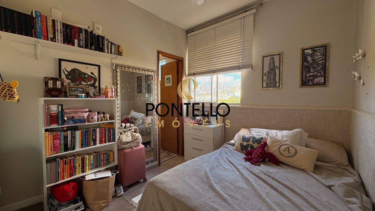 Apartamento, Estoril, 2 Quartos, 1 Vaga, 1 Suíte