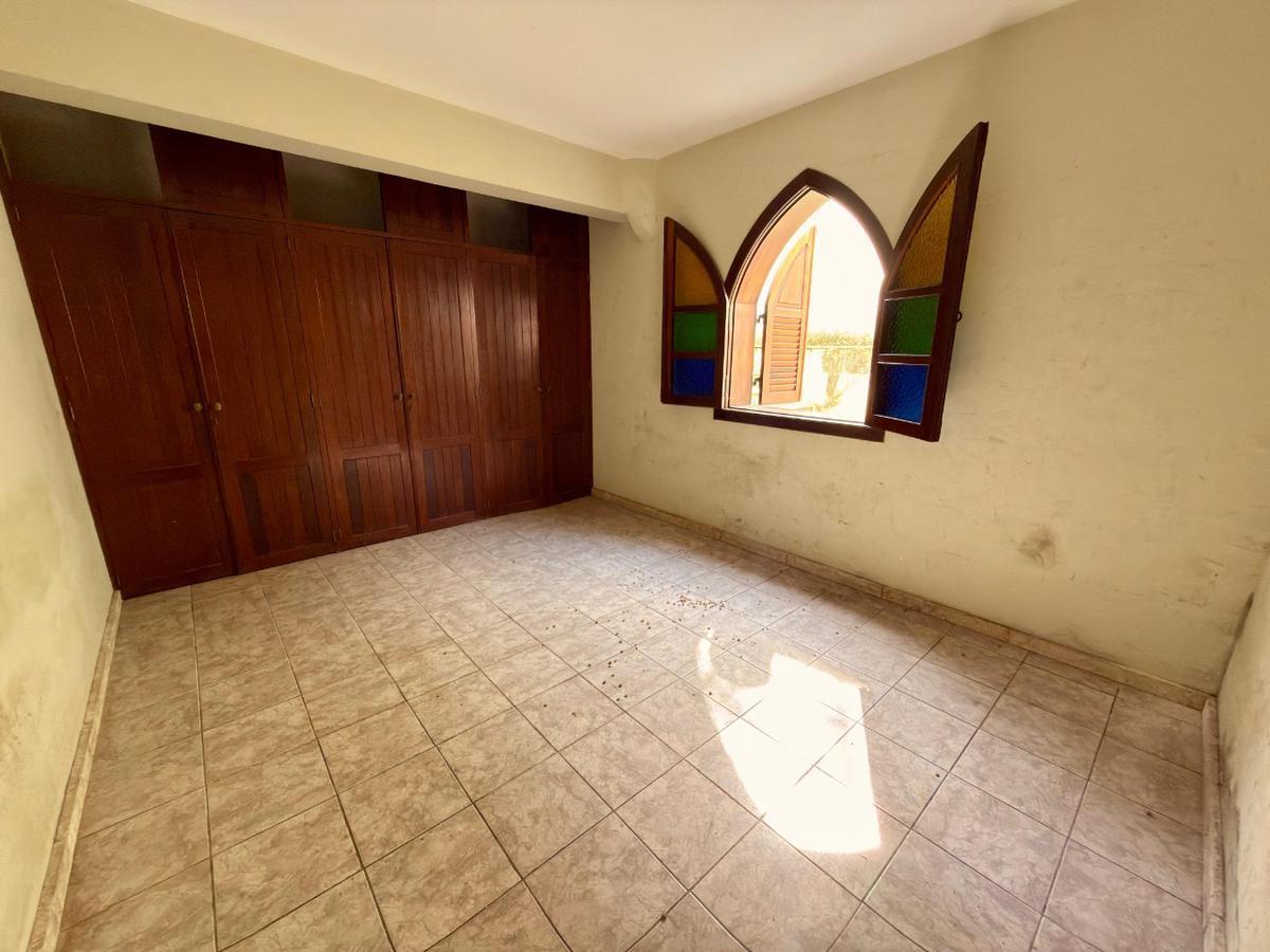 Casa, Itapoã, 4 Quartos, 6 Vagas, 3 Suítes