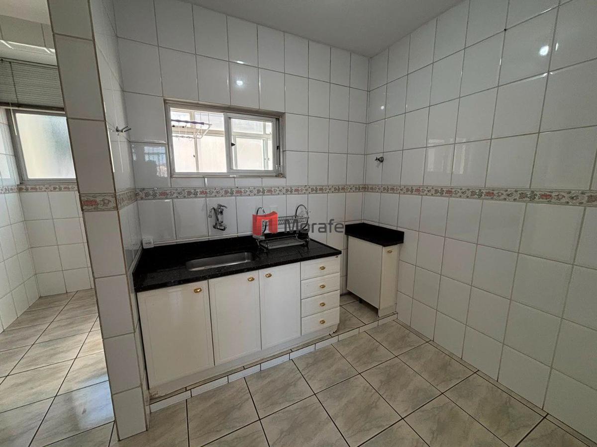 Apartamento, Carlos Prates, 2 Quartos, 1 Vaga