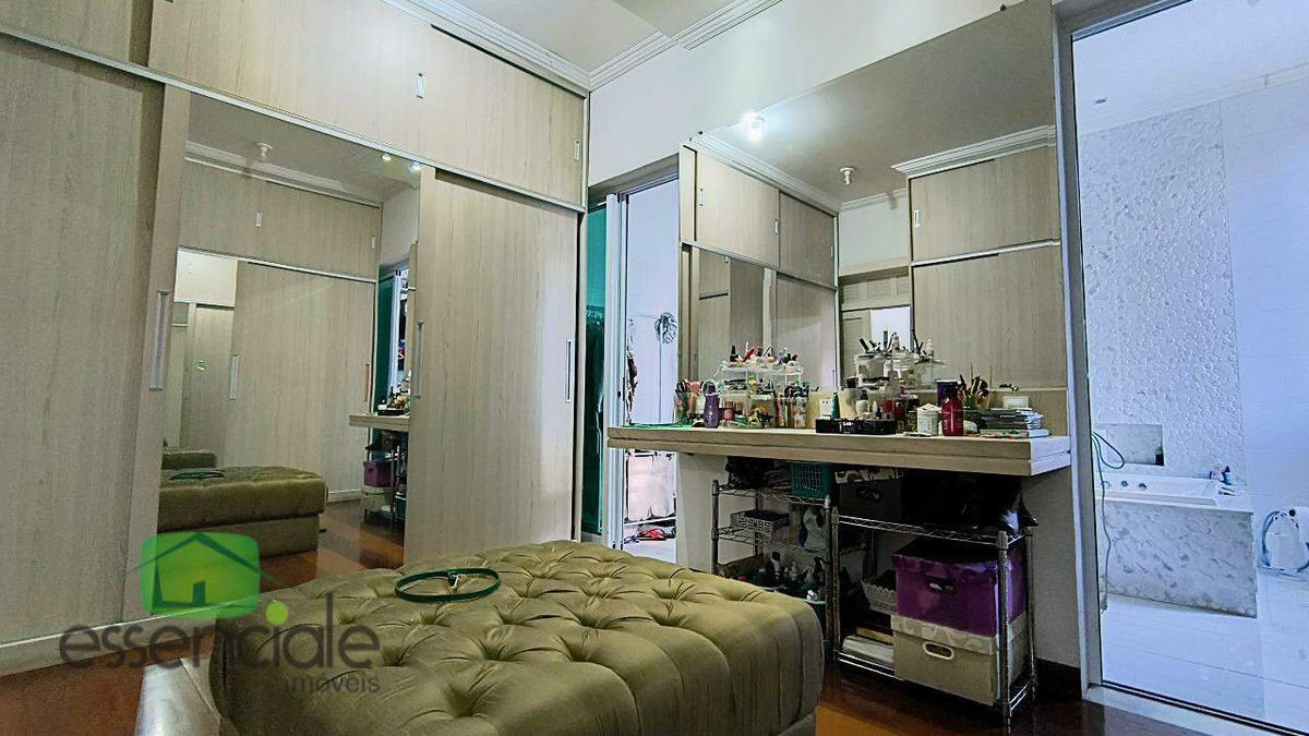 Casa, Novo Eldorado, 4 Quartos, 2 Vagas, 2 Suítes