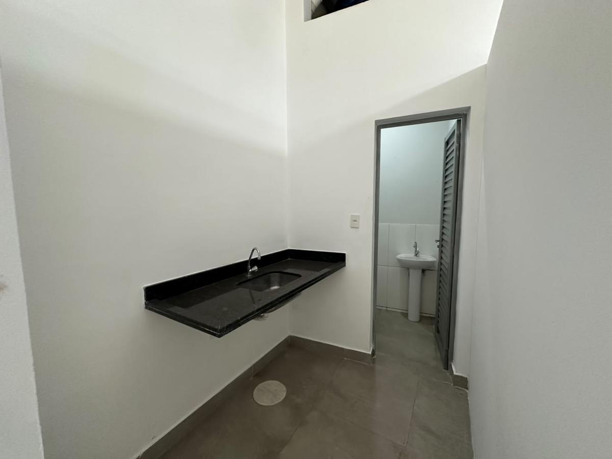 Andar, Centro, 0 Quarto, 0 Vaga