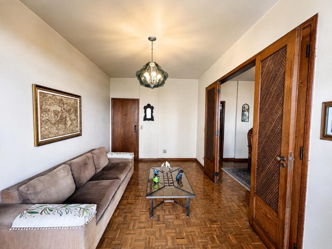 Apartamento, Floresta, 3 Quartos, 2 Vagas, 1 Suíte