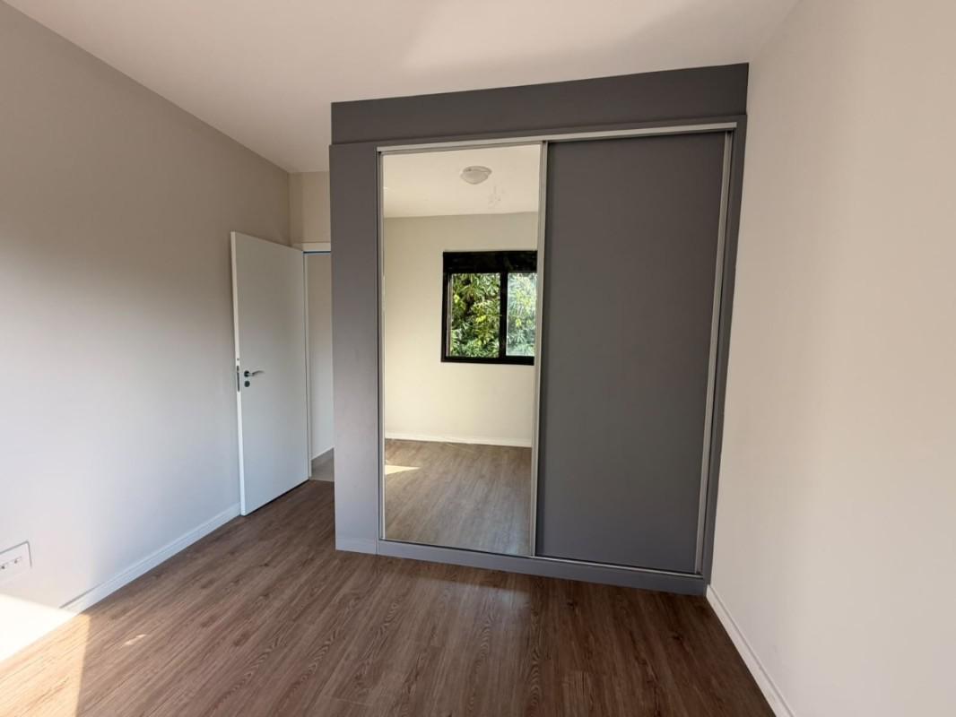 Apartamento, Floresta, 1 Quarto, 1 Vaga, 1 Suíte