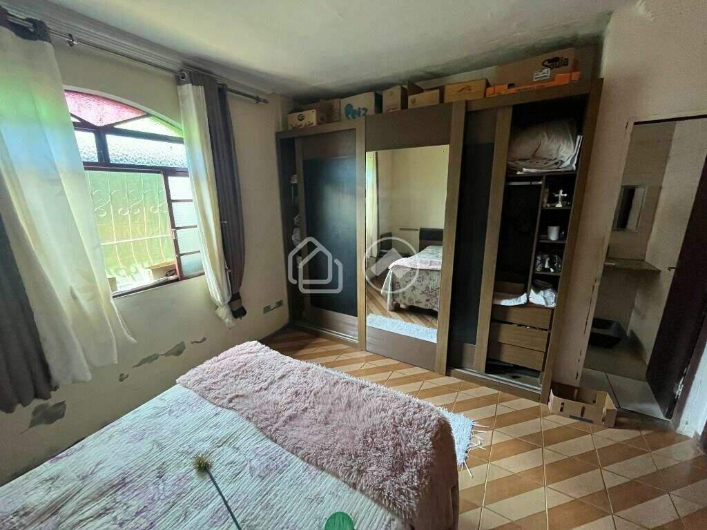 Casa, Novo das Indústrias (barreiro), 3 Quartos, 4 Vagas, 1 Suíte