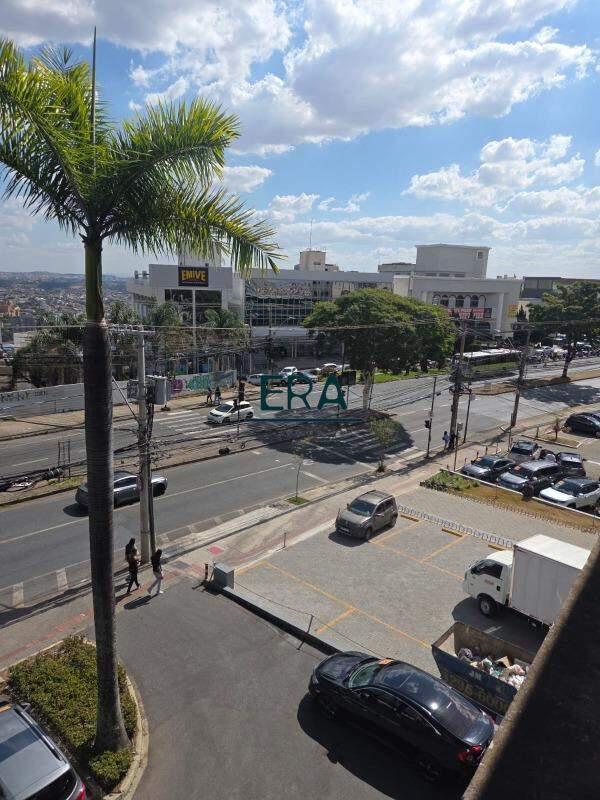 Sala, São Bento, 0 Quarto, 0 Vaga