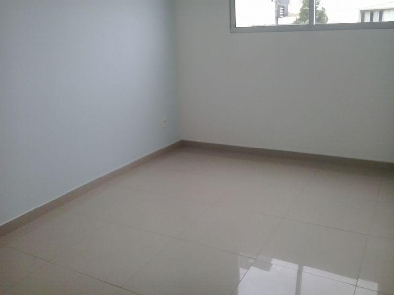 Apartamento, Santa Terezinha, 3 Quartos, 2 Vagas, 1 Suíte