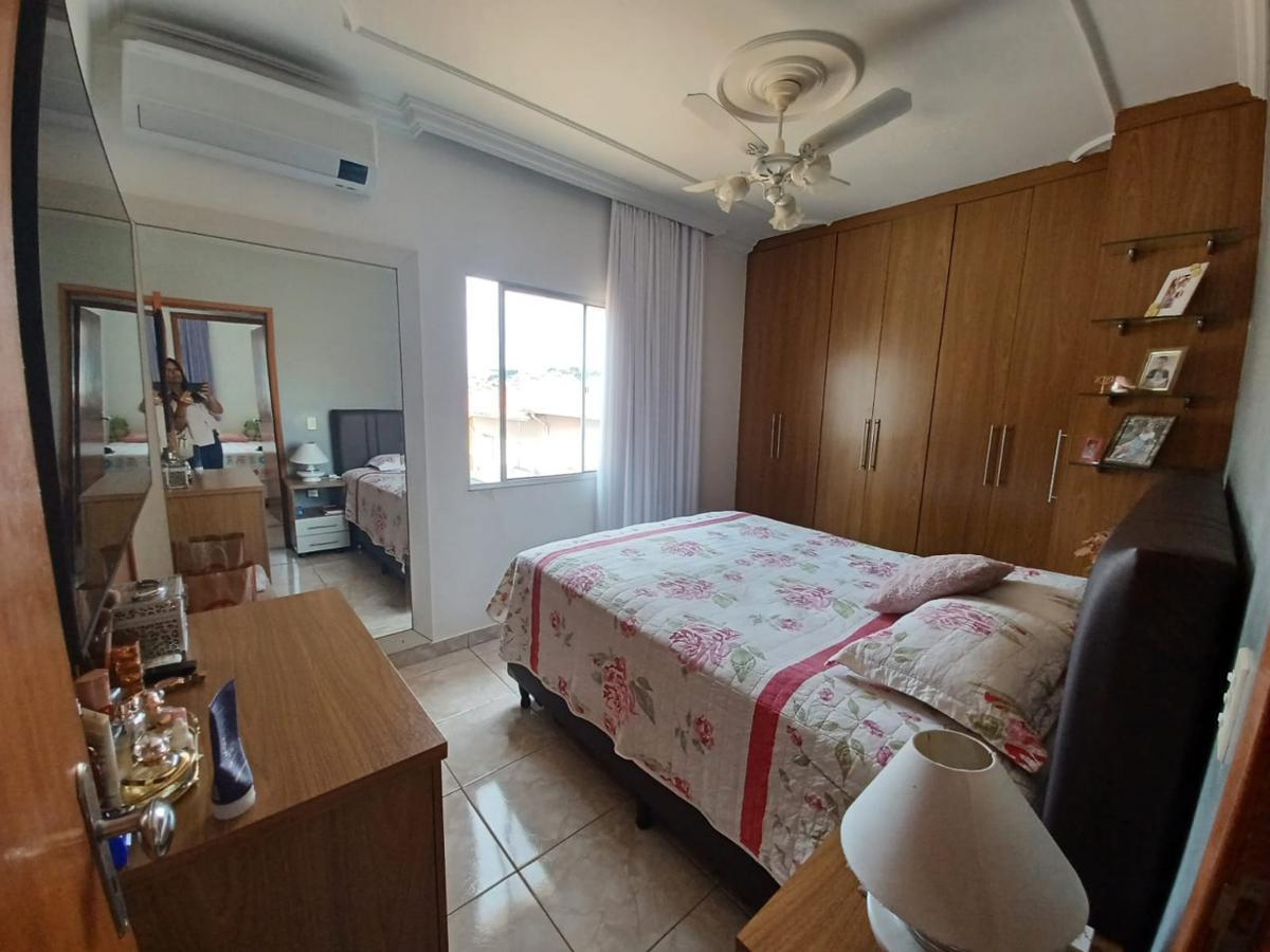 Casa, Jardim Riacho das Pedras, 3 Quartos, 3 Vagas, 1 Suíte