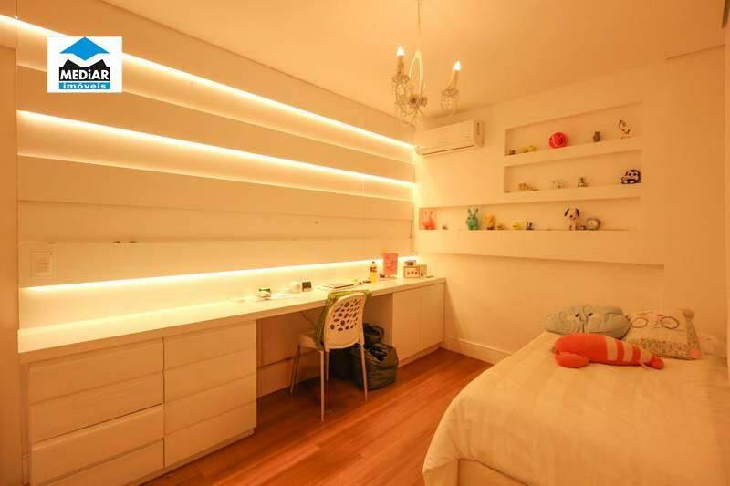 Casa, Mangabeiras, 4 Quartos, 4 Vagas, 1 Suíte