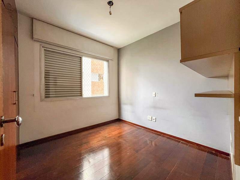 Apartamento, Santo Agostinho, 4 Quartos, 2 Vagas, 1 Suíte