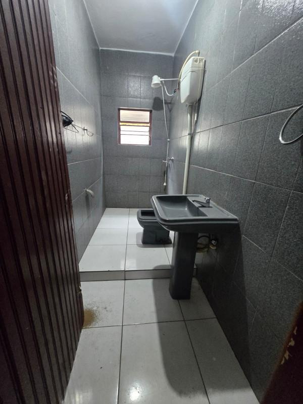 Casa, Coqueiros, 1 Quarto, 0 Vaga, 1 Suíte