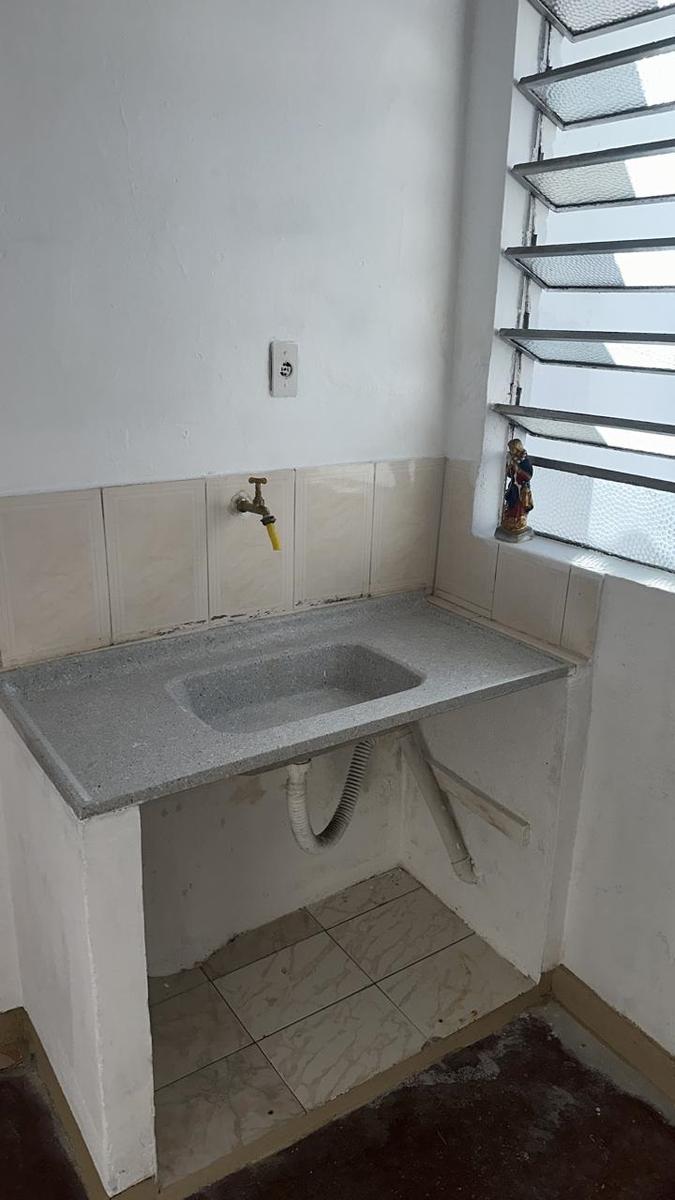 Casa, Sagrada Família, 1 Quarto