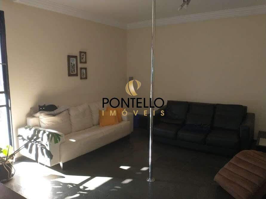 Casa, São José, 3 Quartos, 4 Vagas, 2 Suítes