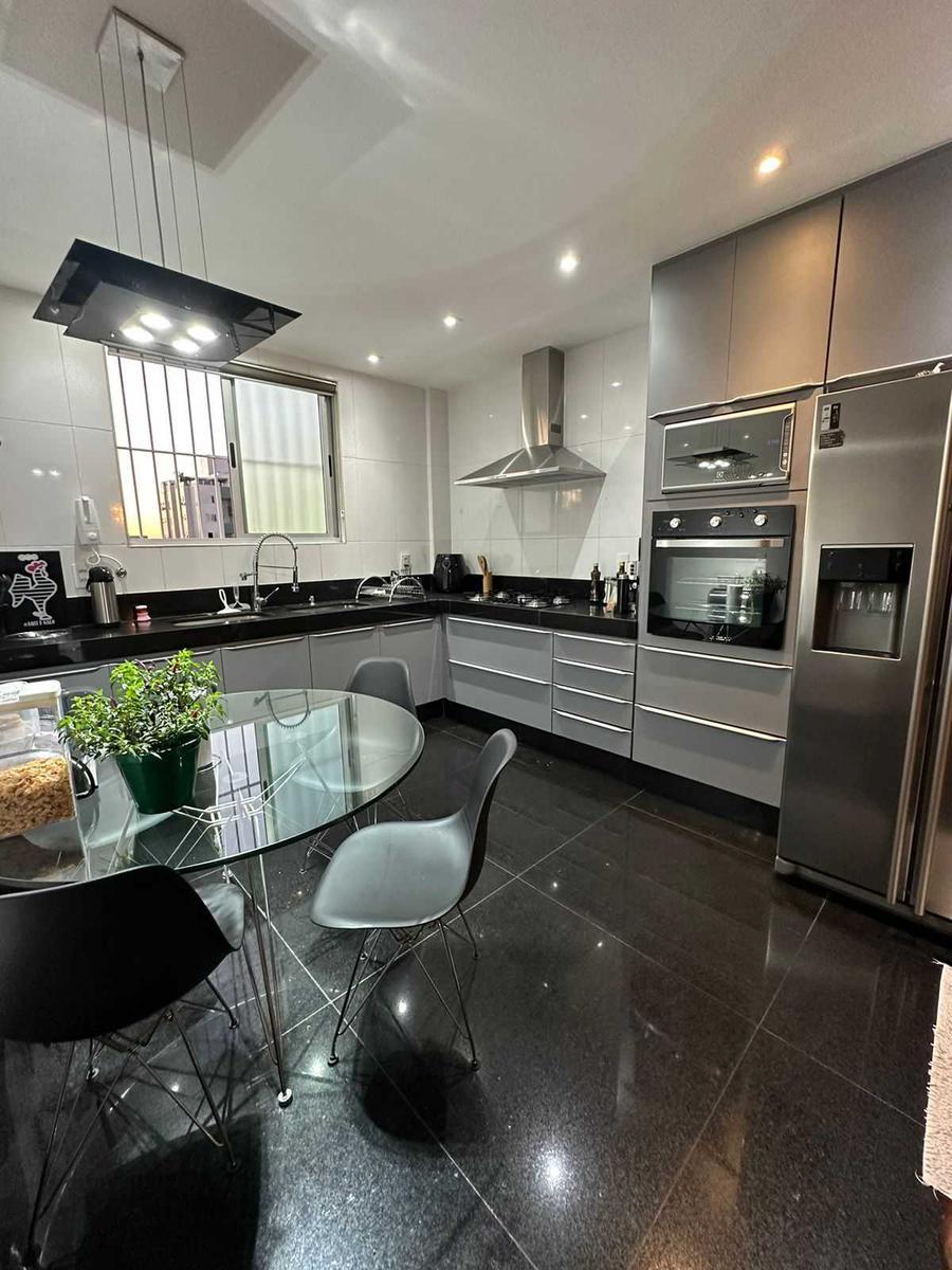 Apartamento, Castelo, 4 Quartos, 3 Vagas, 2 Suítes