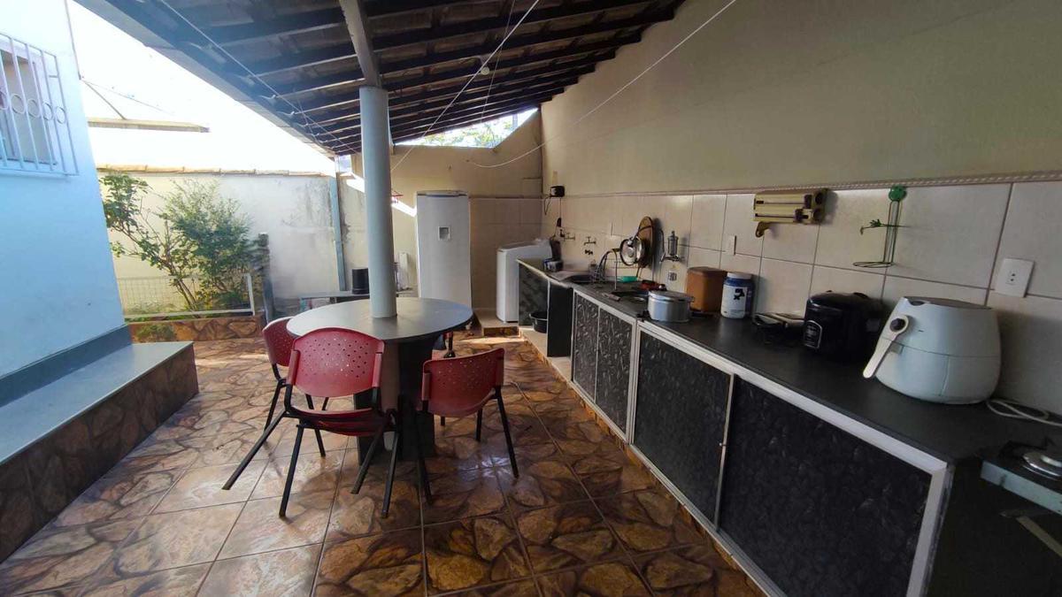 Casa, Serrano, 3 Quartos, 2 Vagas, 1 Suíte