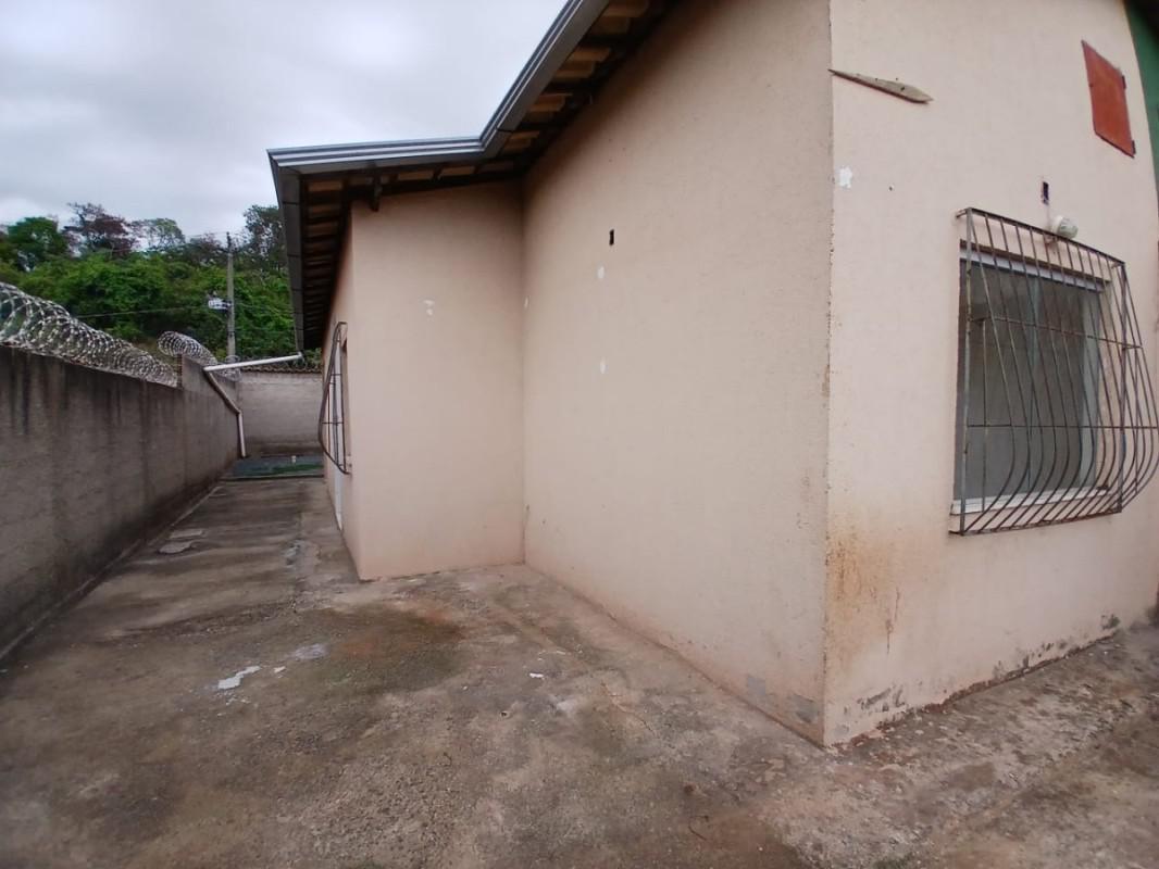 Casa, Nova Esmeraldas, 2 Quartos, 4 Vagas