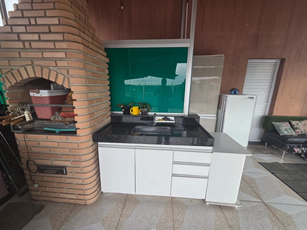 Apartamento, Coqueiros, 3 Quartos, 0 Vaga, 1 Suíte