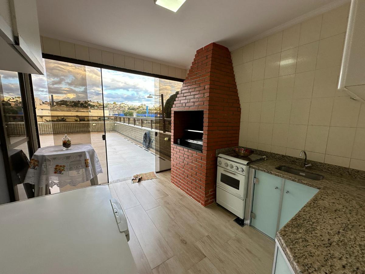 Cobertura, Palmares, 5 Quartos, 3 Vagas, 2 Suítes