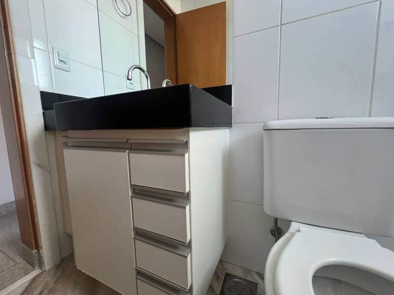 Apartamento, Sagrada Família, 3 Quartos, 2 Vagas, 1 Suíte