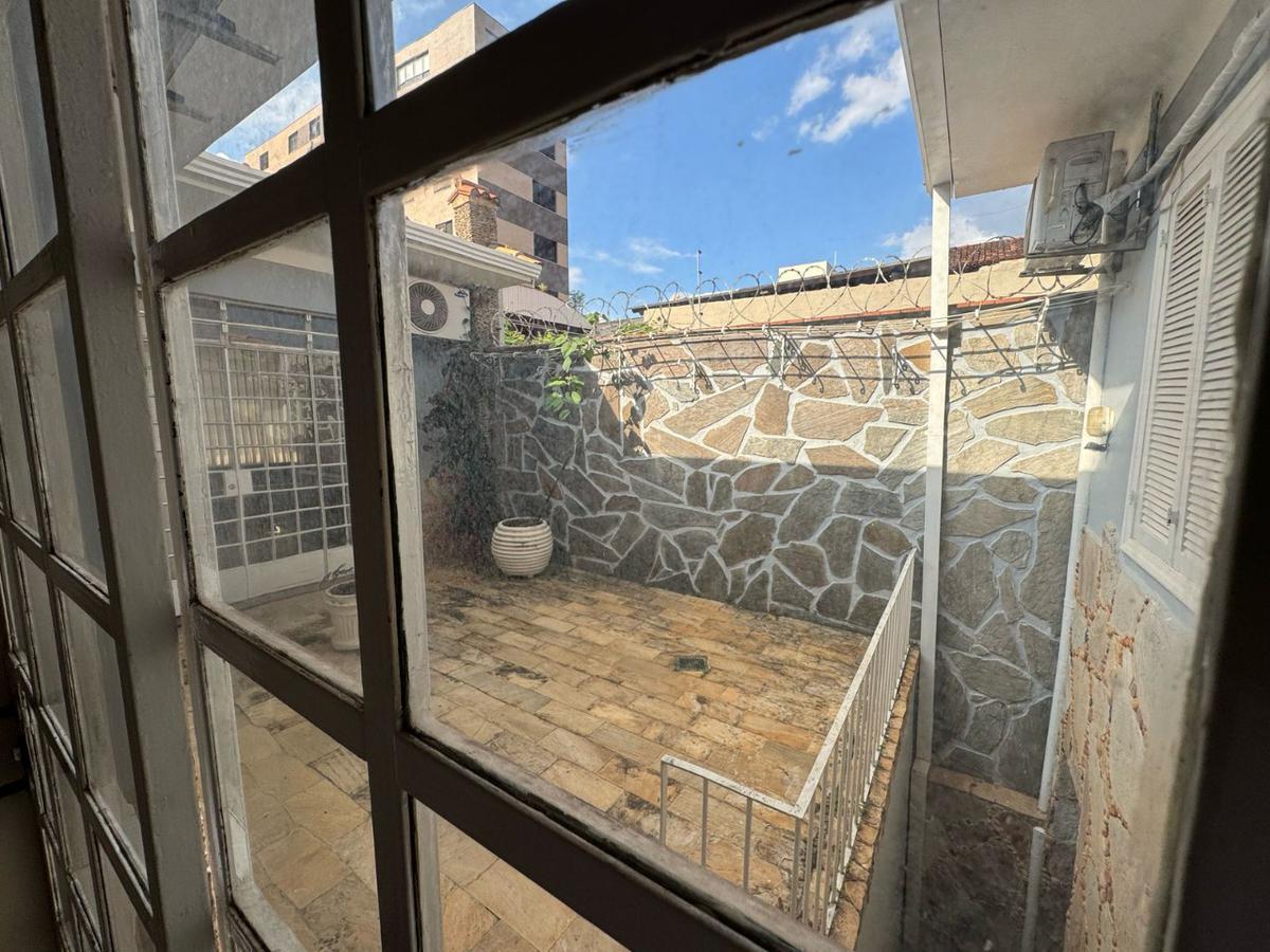 Casa, Colégio Batista, 3 Quartos, 1 Vaga