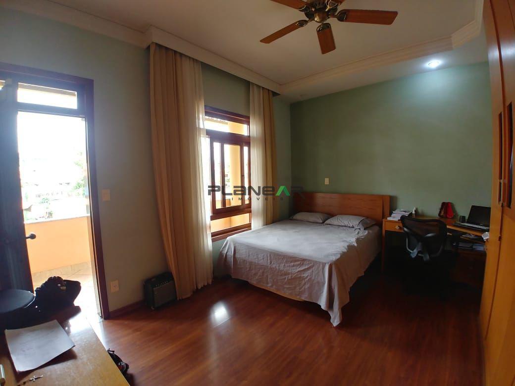 Casa, Jardim Riacho das Pedras, 4 Quartos, 15 Vagas, 3 Suítes